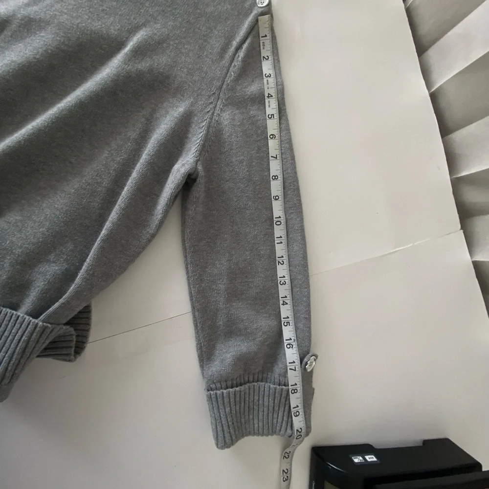 Karen Scott Sizes L 100% cotton Heather Gray Button-Accent Sweater